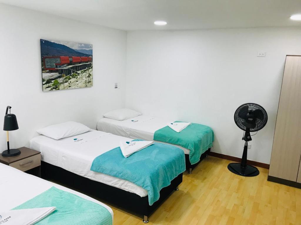 Poblado Park Guest House Medellín Zewnętrze zdjęcie