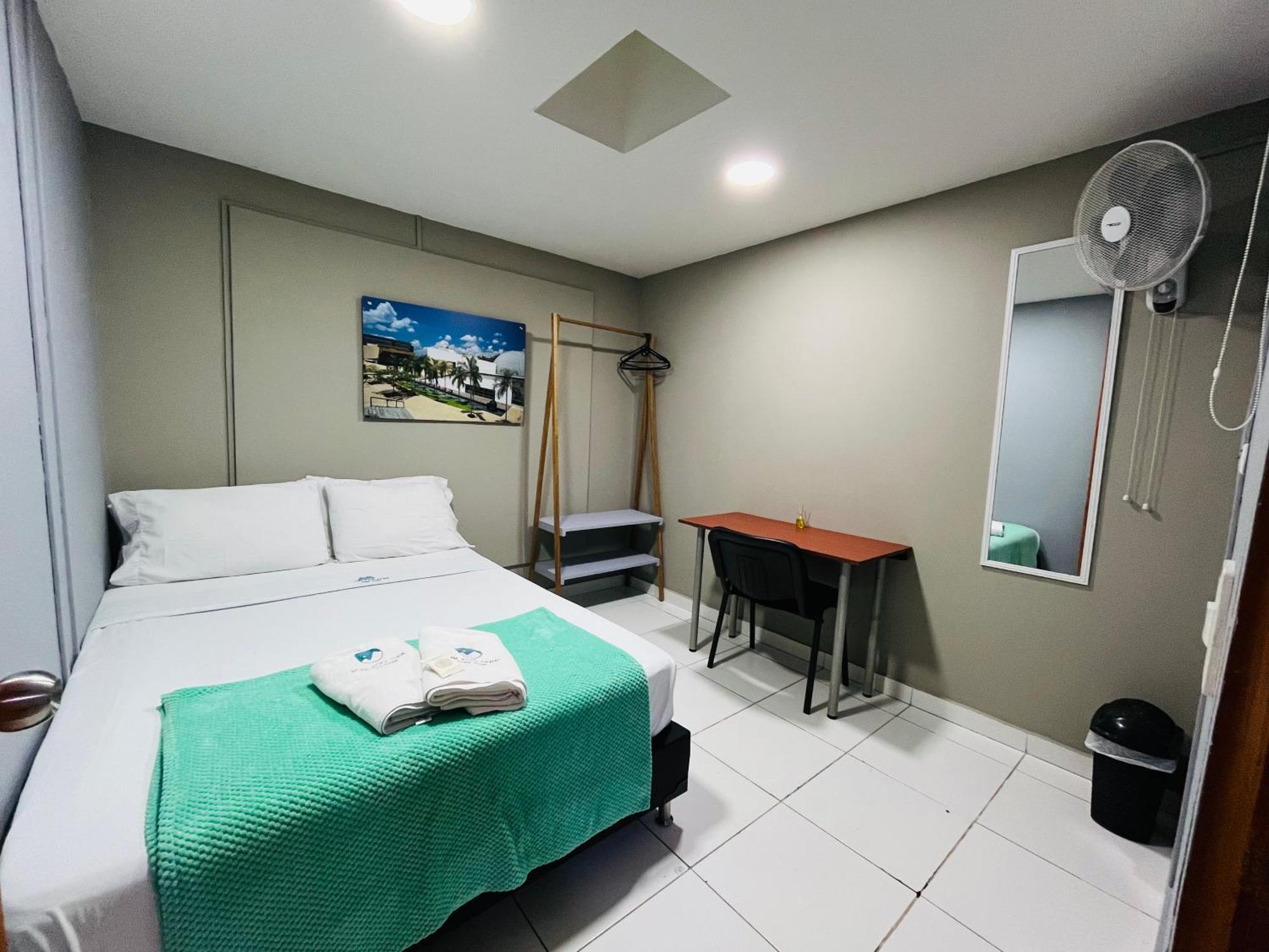 Poblado Park Guest House Medellín Zewnętrze zdjęcie