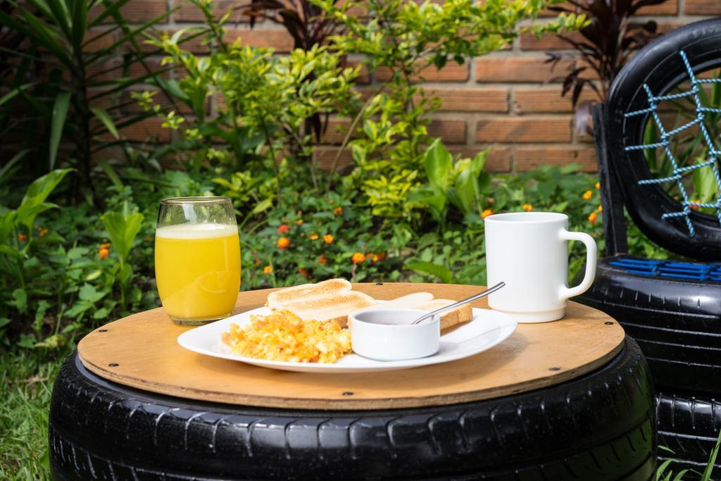 Poblado Park Guest House Medellín Zewnętrze zdjęcie